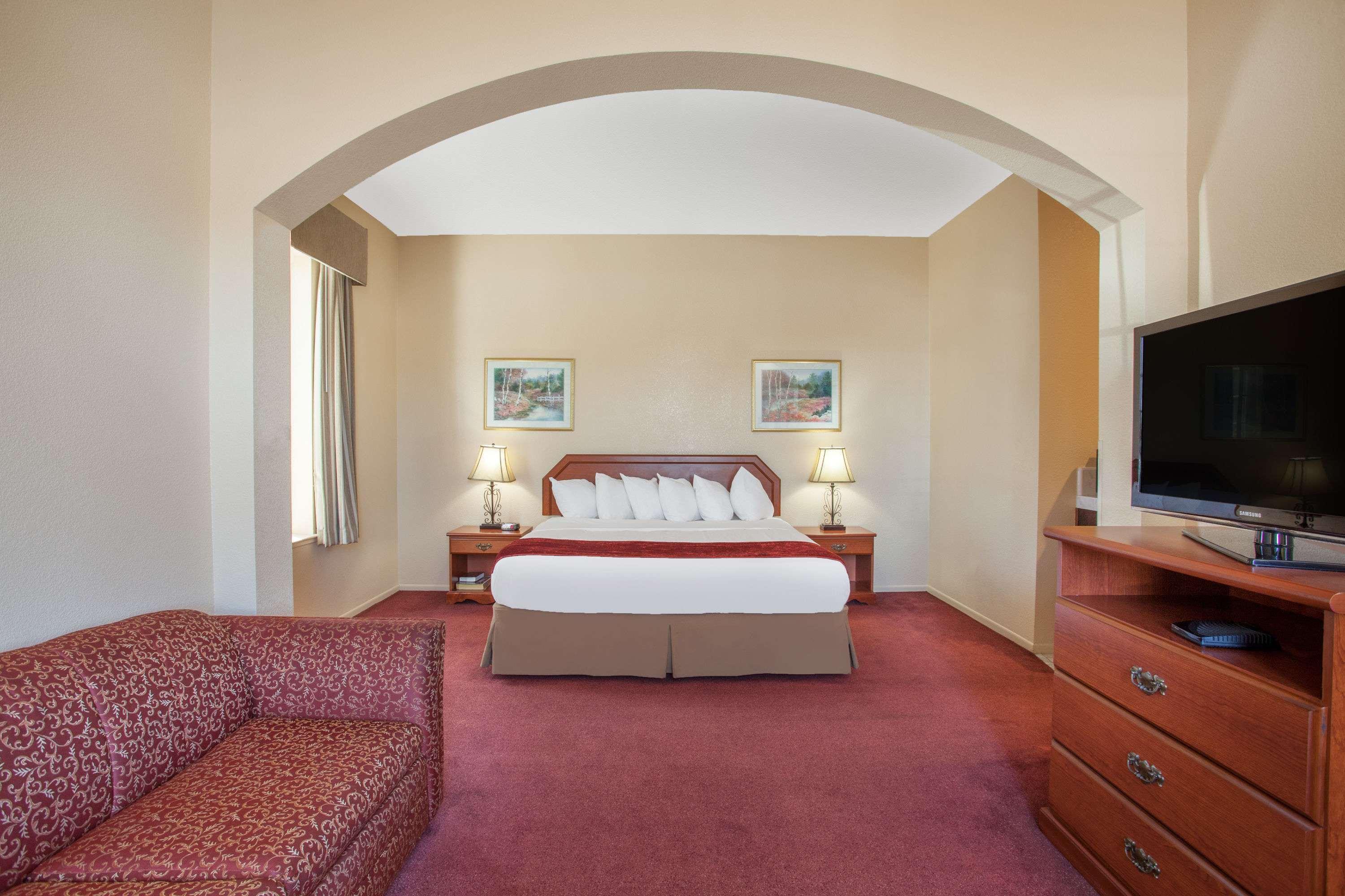 فندق Ramada By Wyndham Fresno Northwest المظهر الخارجي الصورة